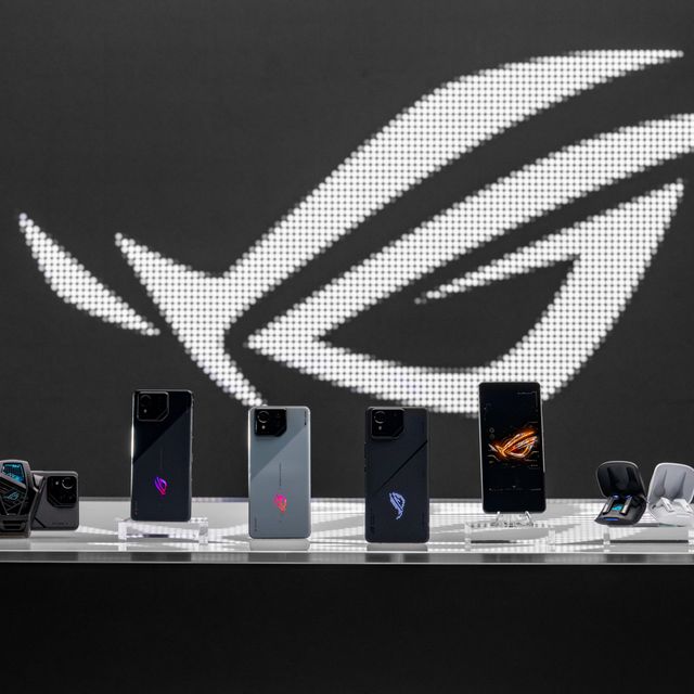 02. Rog Phone 8